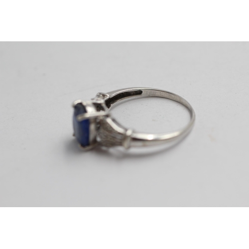 2019 - A 9ct white gold diamond and kyanite ornate shoulder ring - approx. gross weight 2.4g