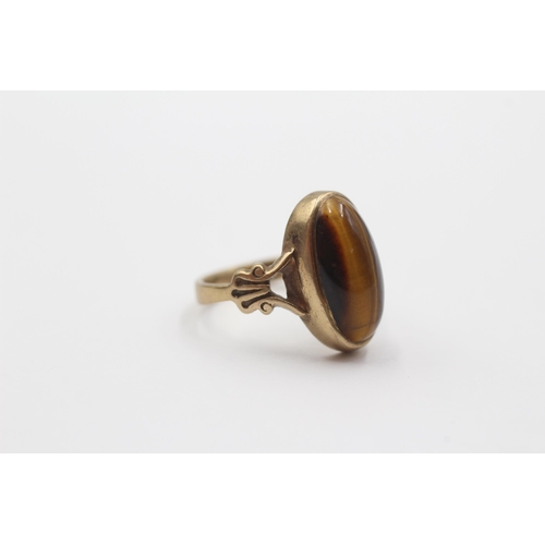 2139 - A 9ct gold tiger's eye cocktail ring - approx. gross weight 3g