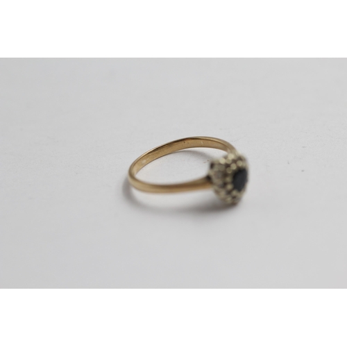 2149 - A 9ct gold sapphire and diamond cluster dress ring - approx. gross weight 2g