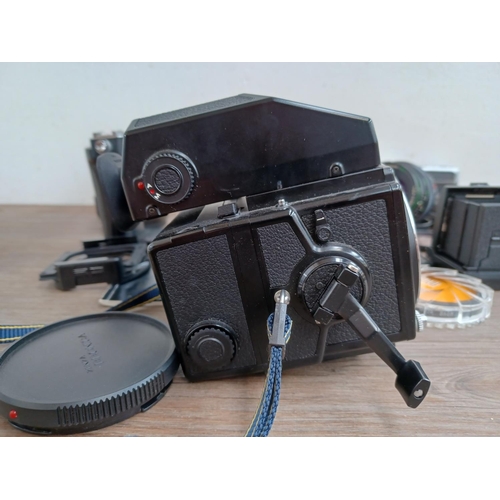 497 - Two cameras, one Zenza Bronica ETRS 4.5x6 medium format leaf shutter SLR with 120 film back, Zenzano... 