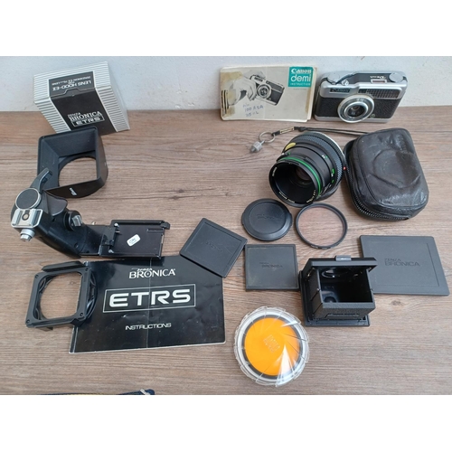 497 - Two cameras, one Zenza Bronica ETRS 4.5x6 medium format leaf shutter SLR with 120 film back, Zenzano... 