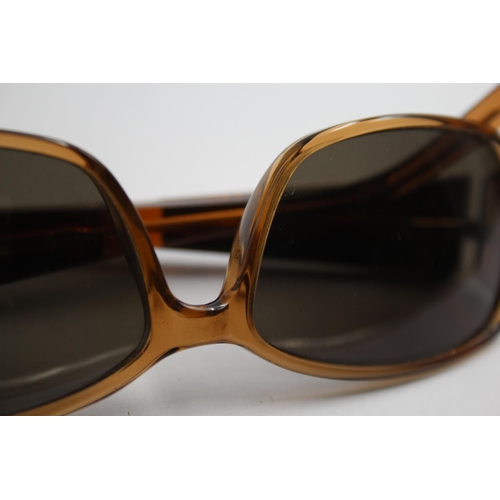 2393 - A pair of Givenchy women's sunglasses