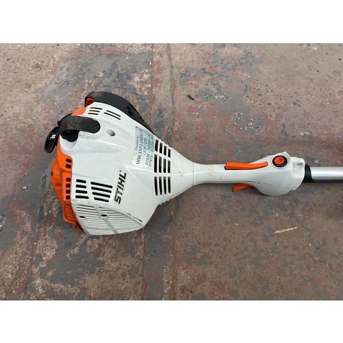 806B - A Stihl KM56RC petrol long reach hedge trimmer