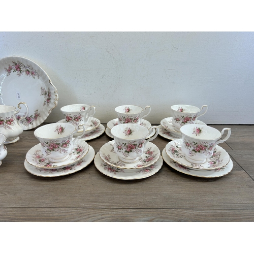 281 - A Royal Albert Lavender Rose twenty one piece tea set