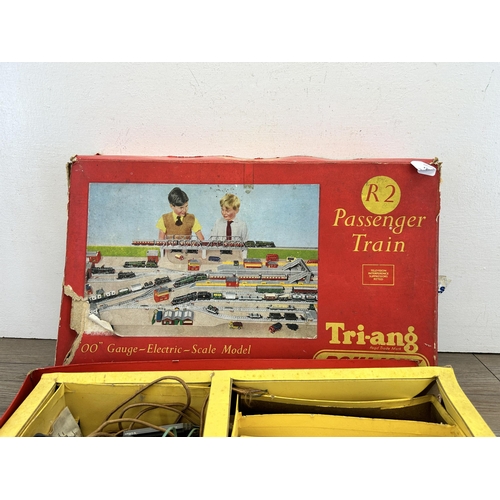 351 - A mid 20th century boxed Tri-ang Railways R200 gauge electric passenger train set