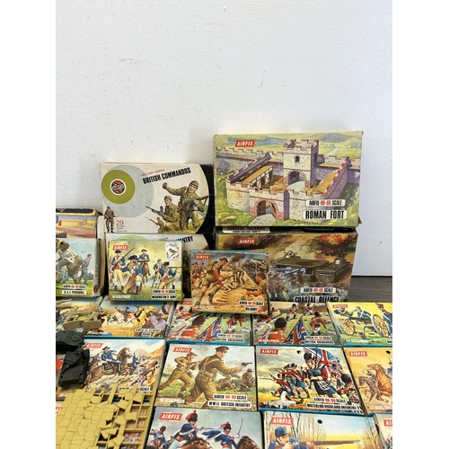 360 - A large collection of boxed and unboxed Airfix to include H0-00 scale Fort Sahara, Military series A... 