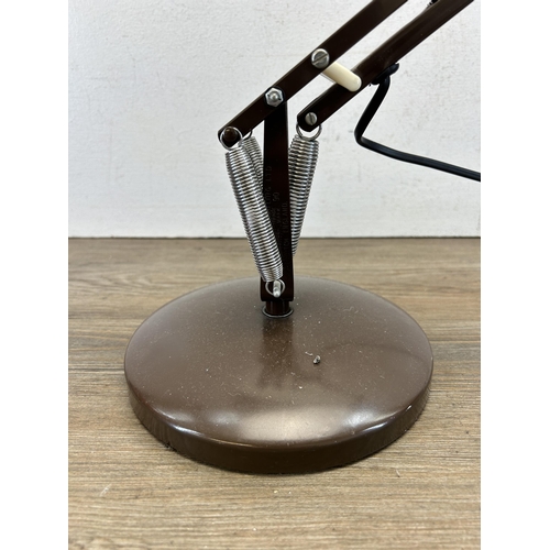 427 - An Anglepoise Lighting Ltd model 90 brown metal desk lamp