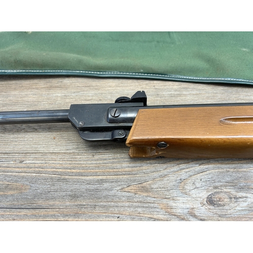 479 - A Spanish El Gamo Cal. 22 air rifle