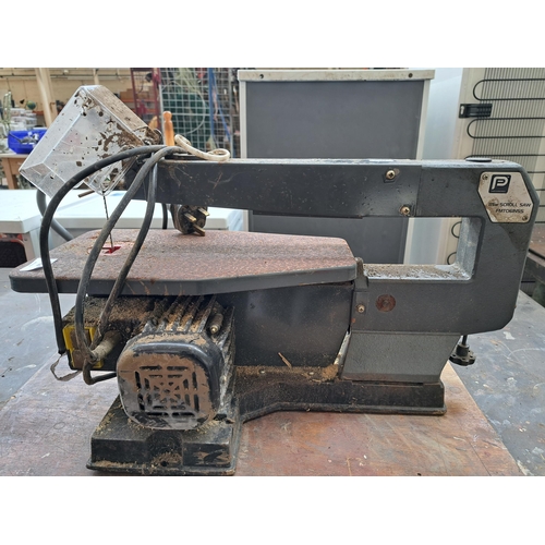 724 - A Performance FMTC161NSS 240v scroll saw