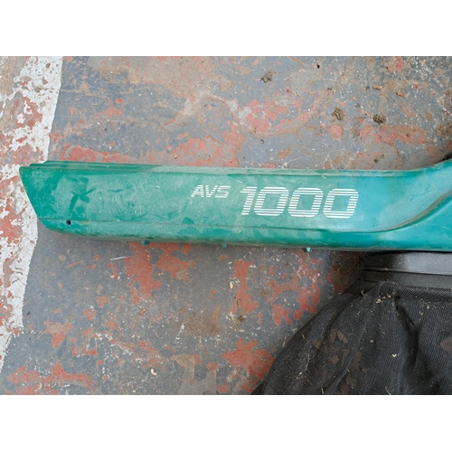 806 - A Bosch AVS1000 240v leaf blower