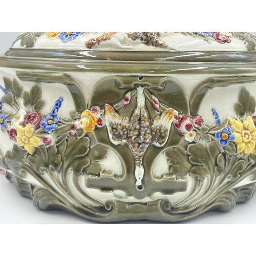 248 - A 19th century Wedgwood Majolica game pie tureen and cover - approx. 21cm high x 21cm wide x 32cm lo... 