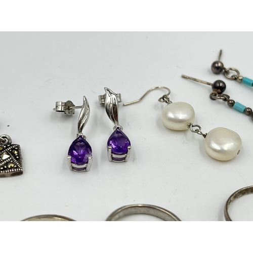 2154 - A collection of silver jewellery to include opal cluster ring, amethyst earrings, butterfly pendant ... 