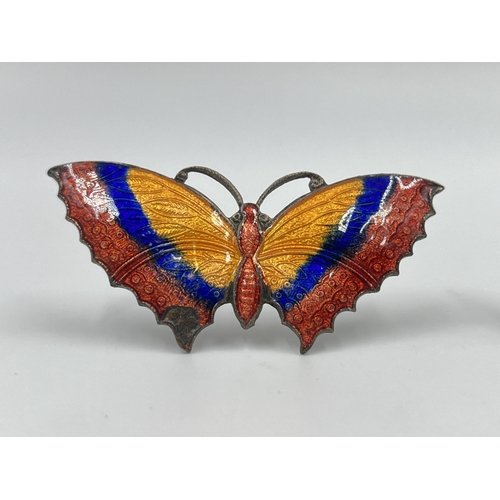 2187 - Two vintage enamel butterfly brooches - approx. gross weight 26g