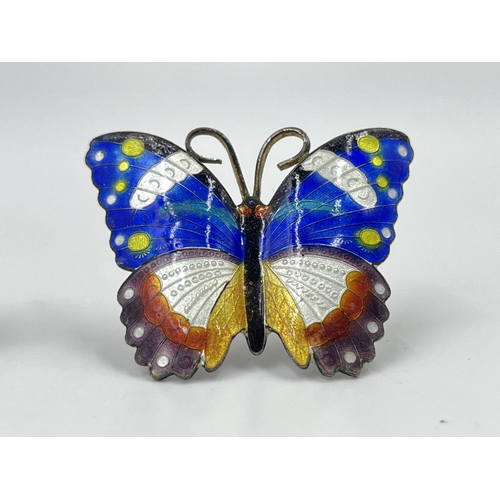 2187 - Two vintage enamel butterfly brooches - approx. gross weight 26g