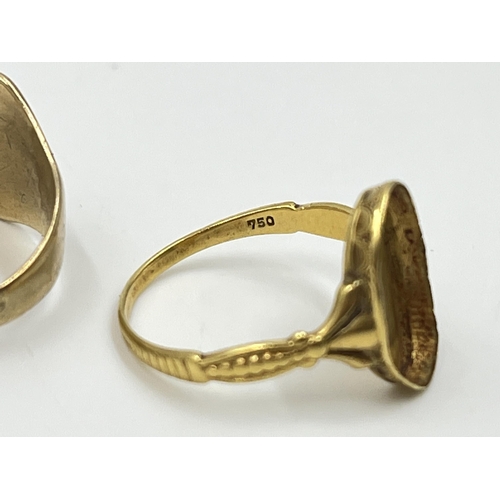 2229 - Five pieces of scrap gold and yellow metal jewellery to include hallmarked 9ct gold signet ring - ap... 