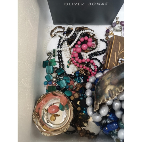 889 - A collection of costume jewellery and silver plated trinket dishes to include Tatty Divine white met... 