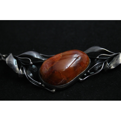 2171 - A .925 silver amber pendant necklace - approx. gross weight 41g