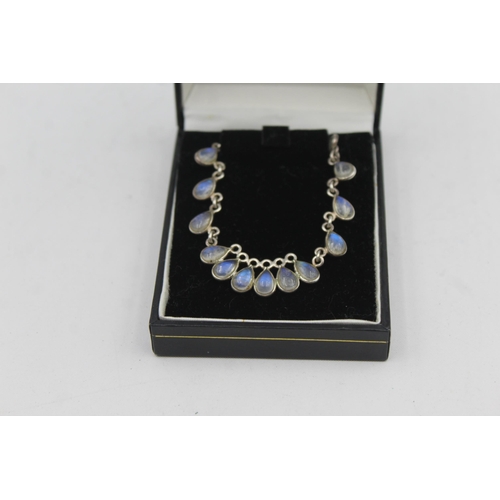 2195 - A .925 silver moonstone necklace - approx. gross weight 12g