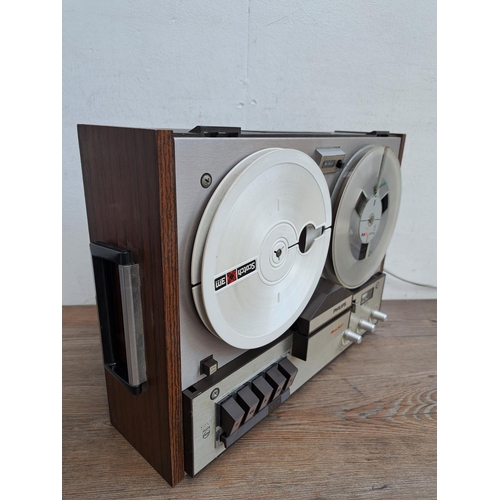 535 - An early 1970s Philips N4307 reel-to-reel tape recorder