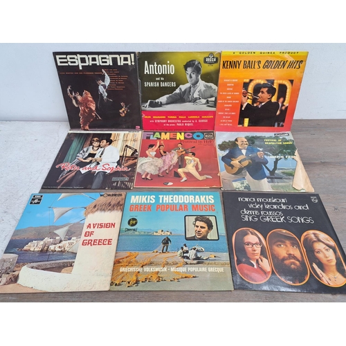 559 - A collection of LP vinyl records to include Segovia, Holst, Grieg, Sibelius, Gershwin, Flemenco etc.