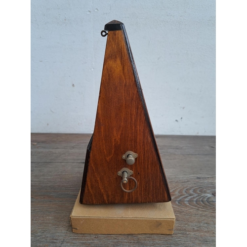 570 - A boxed 1960s German Maelzel system metronome with bell