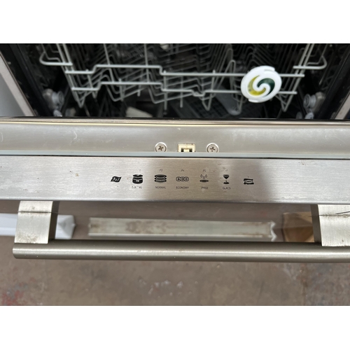 672 - A Baumatic BFD64SS stainless steel 60cm dishwasher