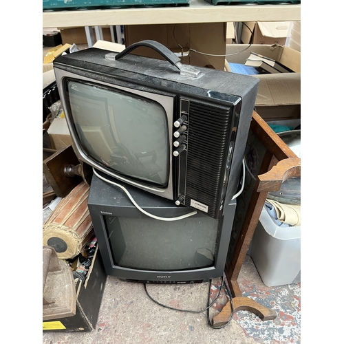 903 - A collection of house clearance items to include vintage Ferguson courier 3 channel television, Will... 