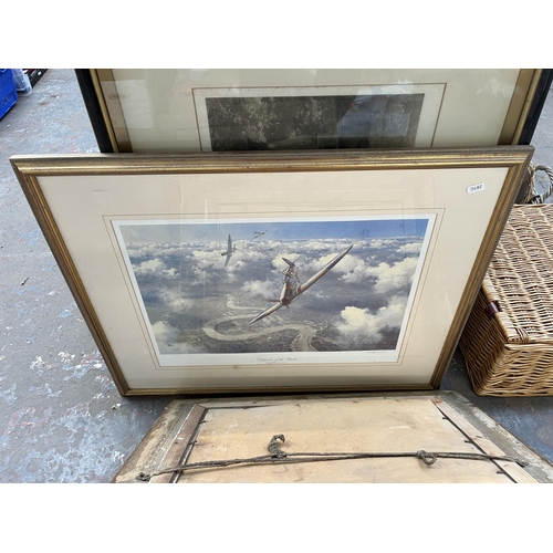 906 - A collection of framed pictures to include vintage Southern Comfort advertising mirror, Peter Holdso... 