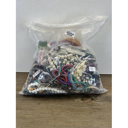 444 - Approx. 10kg of assorted costume jewellery