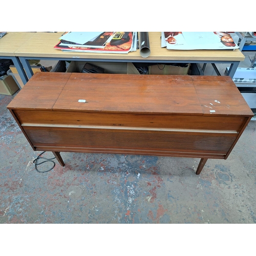 639 - A vintage Fidelity R.G. 35 stereo radiogram fitted with BSR three-speed autochanger turntable and Fi... 