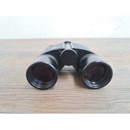 599A - A pair of Leitz Trinovid 8 x 32 binoculars