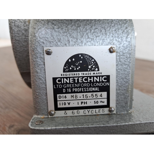 633 - Four items, one DAWE wide range oscillator type no. 400A, one signal generator type 20, one Cinetech... 