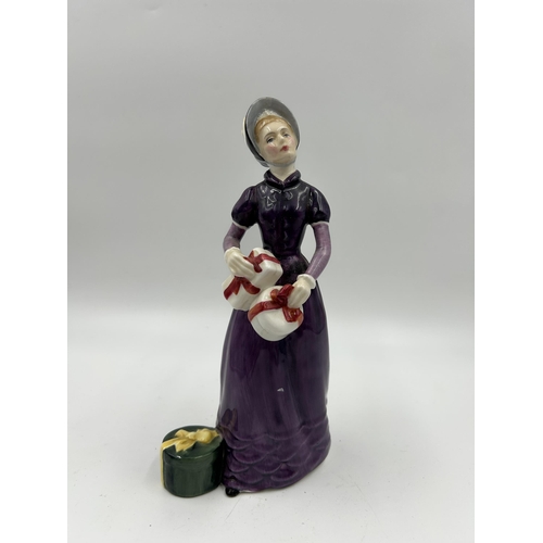 328 - A Royal Doulton Good Day Sir figurine - HN 2896