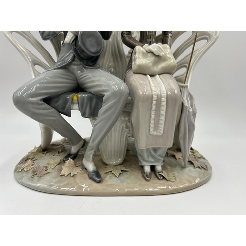 333 - A Lladro porcelain figurine