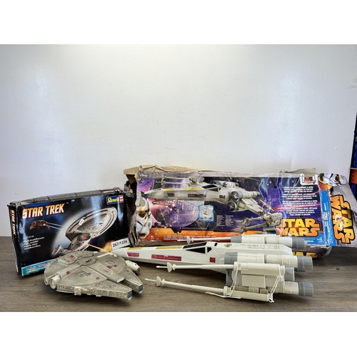 455 - A collection of vintage boxed Star Wars and Star Trek models to include Revell U.S.S. Voyager buildi... 