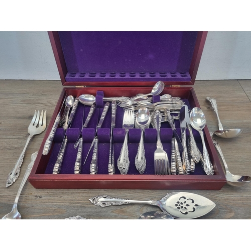 421 - An Arthur Price International canteen containing stainless steel cutlery