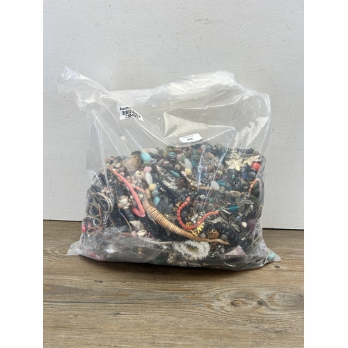 476 - Approx. 10kg of assorted costume jewellery