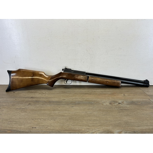 591 - A mid 20th century Sharp Innova Cal. 5.5/.22 air rifle - ref. A363466