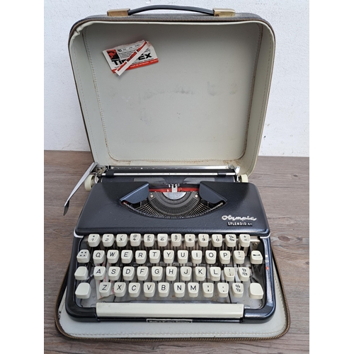 700 - An Olympia Splendid 66 portable typewriter