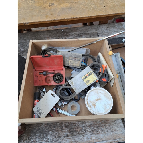 781 - Two boxes containing tools to include cased Sealey air nail gun, cast iron bench vice, Spear & Jacks... 