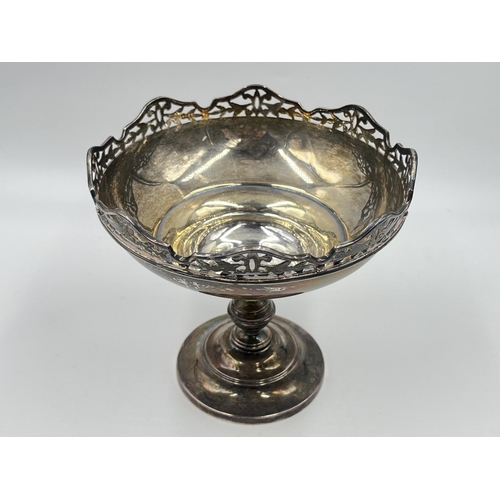 2313 - A hallmarked London solid silver pierced circular pedestal dish, dated 1923 - approx. gross weight 4... 