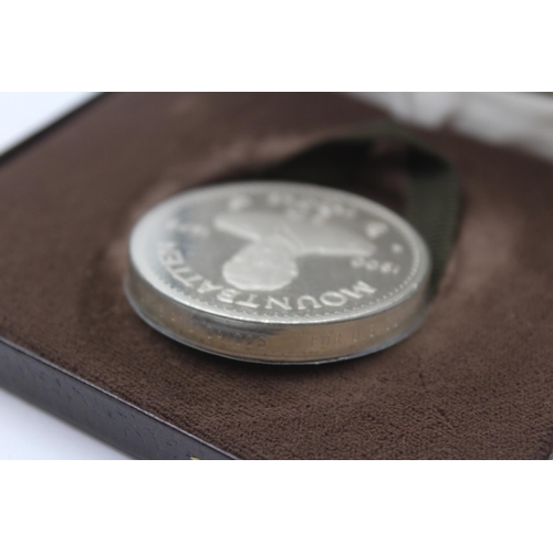 2286 - A boxed 1980 Turks & Caicos Mountbatten .500 silver proof crown coin - approx. gross weight 60g