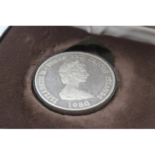 2286 - A boxed 1980 Turks & Caicos Mountbatten .500 silver proof crown coin - approx. gross weight 60g