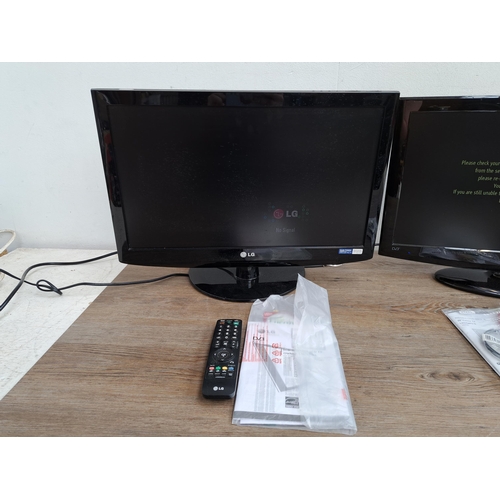 660 - Two LCD TVs, one LG 22LH2000 22