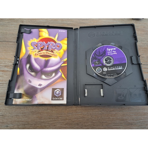 678 - A collection of Nintendo GameCube games to include sealed Sonic Heroes, Harvest Moon - A Wonderful L... 