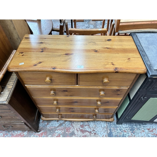 115 - A pine chest of drawers - approx. 93cm high x 84cm wide x 38cm deep