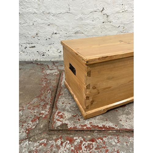 52 - A Victorian pine blanket box - approx. 32cm high x 66cm wide x 33cm deep