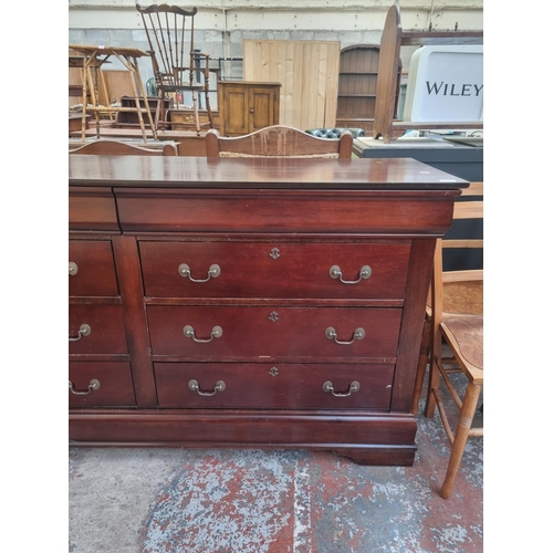 98 - A Georgian style mahogany chest of six drawers with two further secret drawers - approx. 91cm high x... 