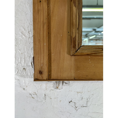 252 - A Victorian pine framed wall mirror - approx. 61cm high x 98cm wide