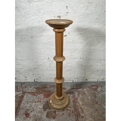 138 - A 19th century style beech jardinière stand - approx. 101cm high